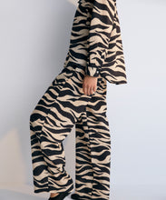 Load image into Gallery viewer, Kavala Woman Pant