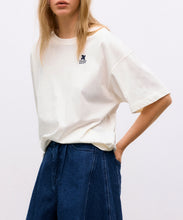Load image into Gallery viewer, TNS Logo Woman T-Shirt