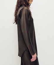 Load image into Gallery viewer, Bias Cut Shirt