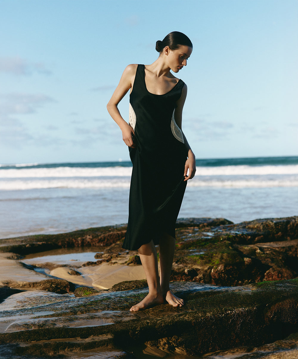 Doilies Scoop Neck Dress Black / M Doilies Scoop Neck Dress Black / M
