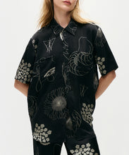 Load image into Gallery viewer, Short Sleeve Boyfriend Shirt