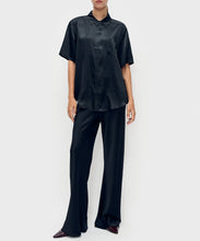 Load image into Gallery viewer, Short Sleeve Boyfriend Shirt