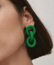 Load image into Gallery viewer, Circle Earring
