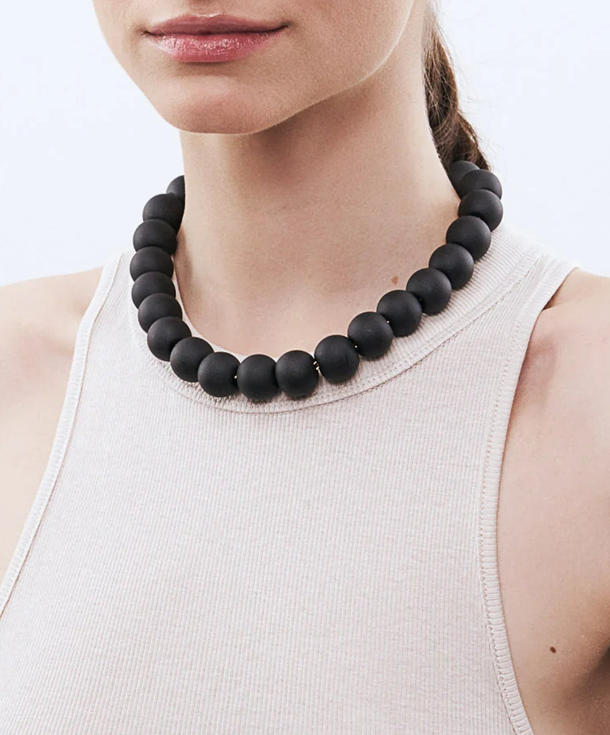 Small Beads Necklace Short
