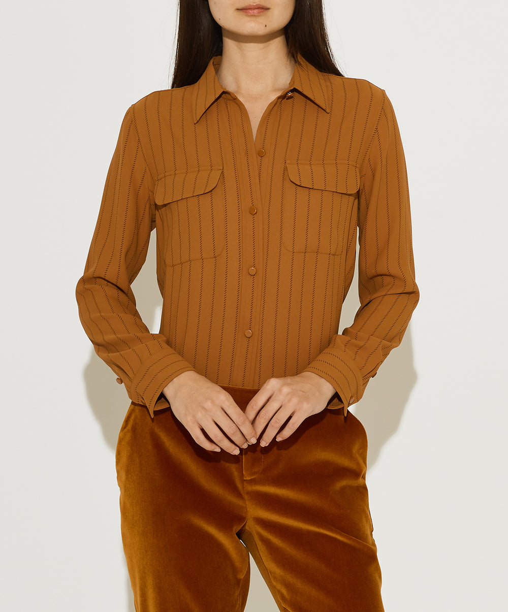 Slim Signature Top