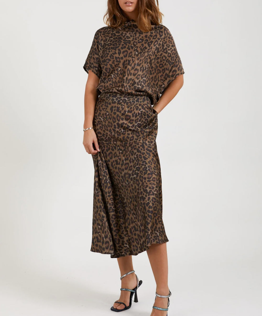 Top With Draped Neck In Leo Print