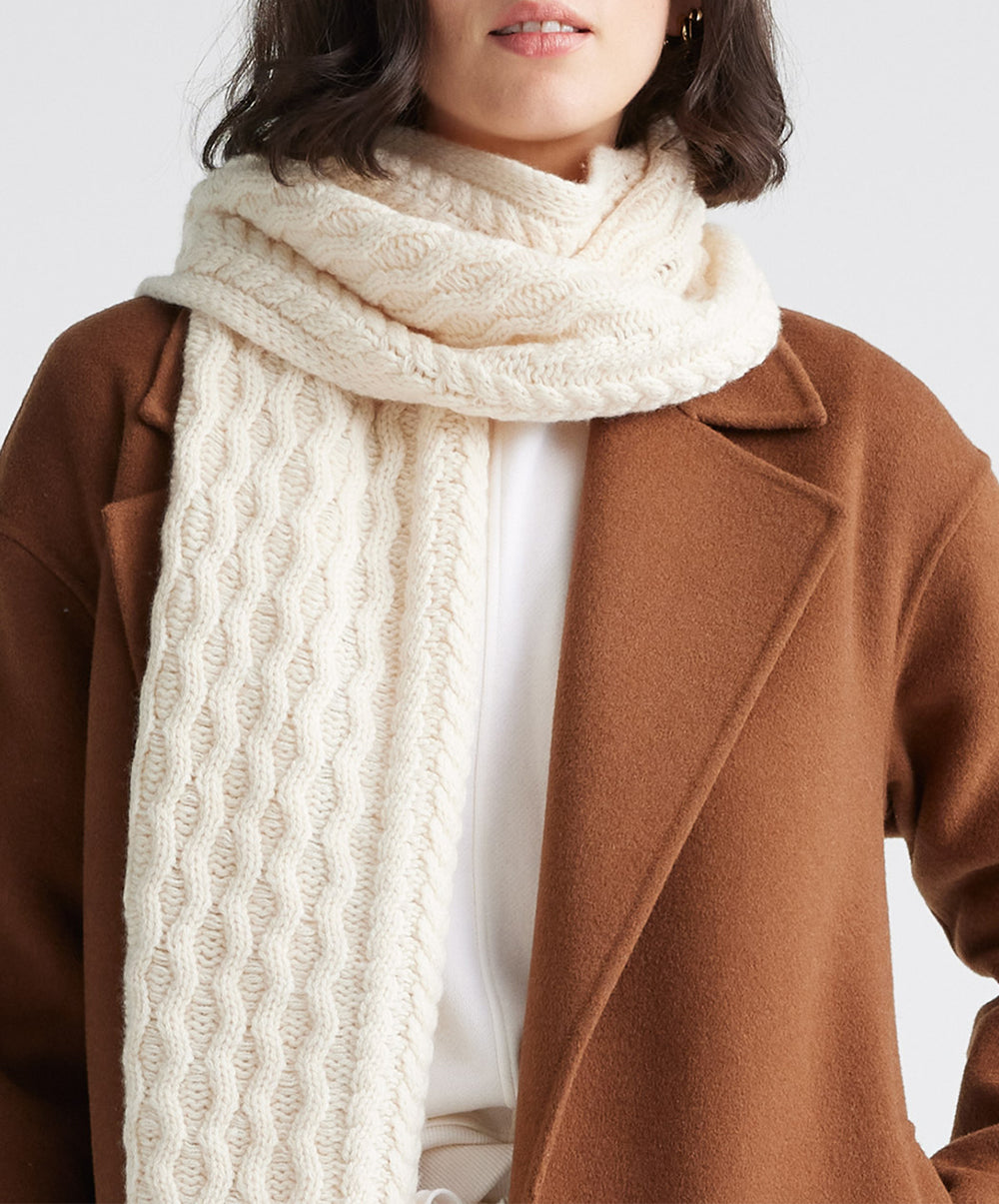 Honeycomb Cable Scarf